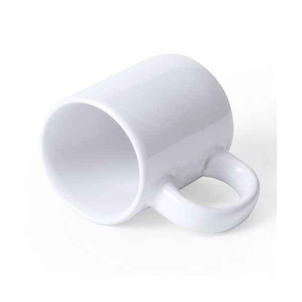 Taza Lutin